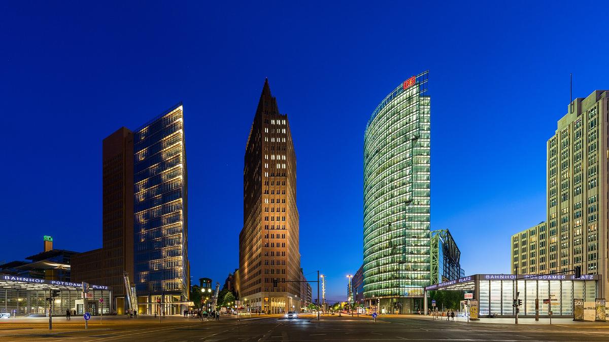 Berlin street architecture