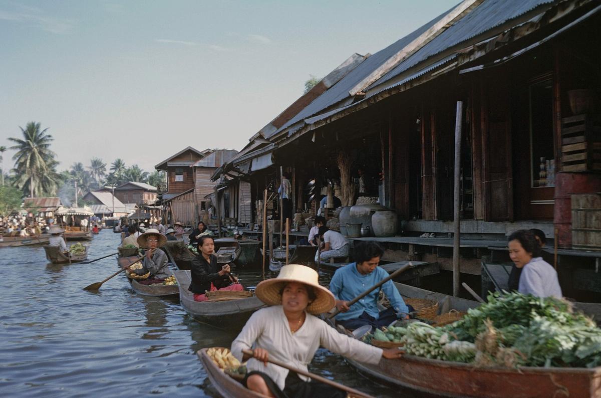 Bangkok floating market
