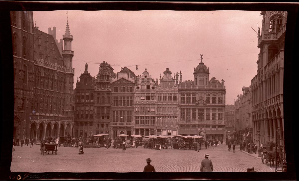 Zurich market square