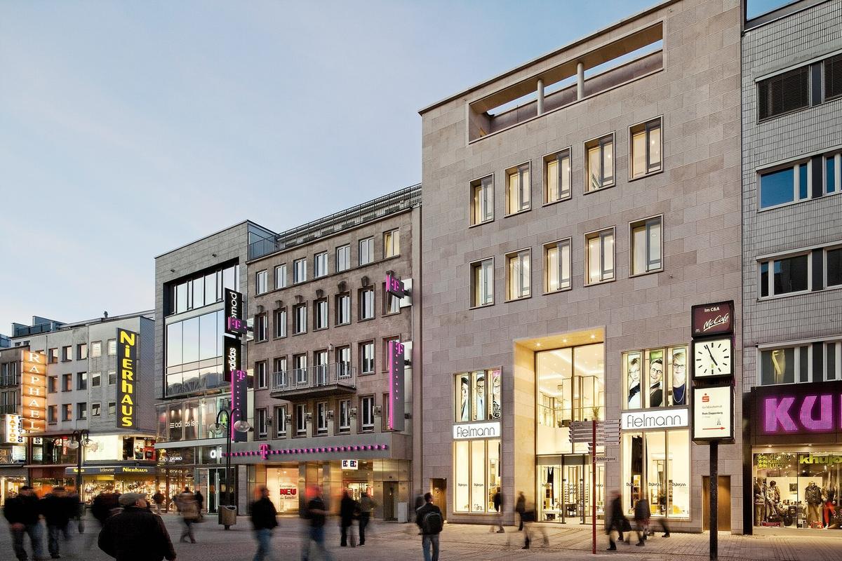 Telekom shop Germany storefront