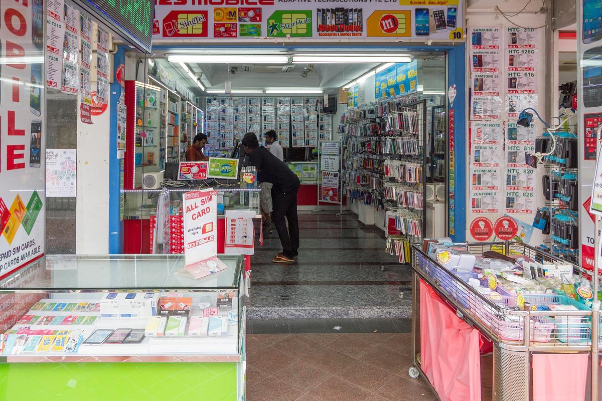 mobile phone shop Singapore