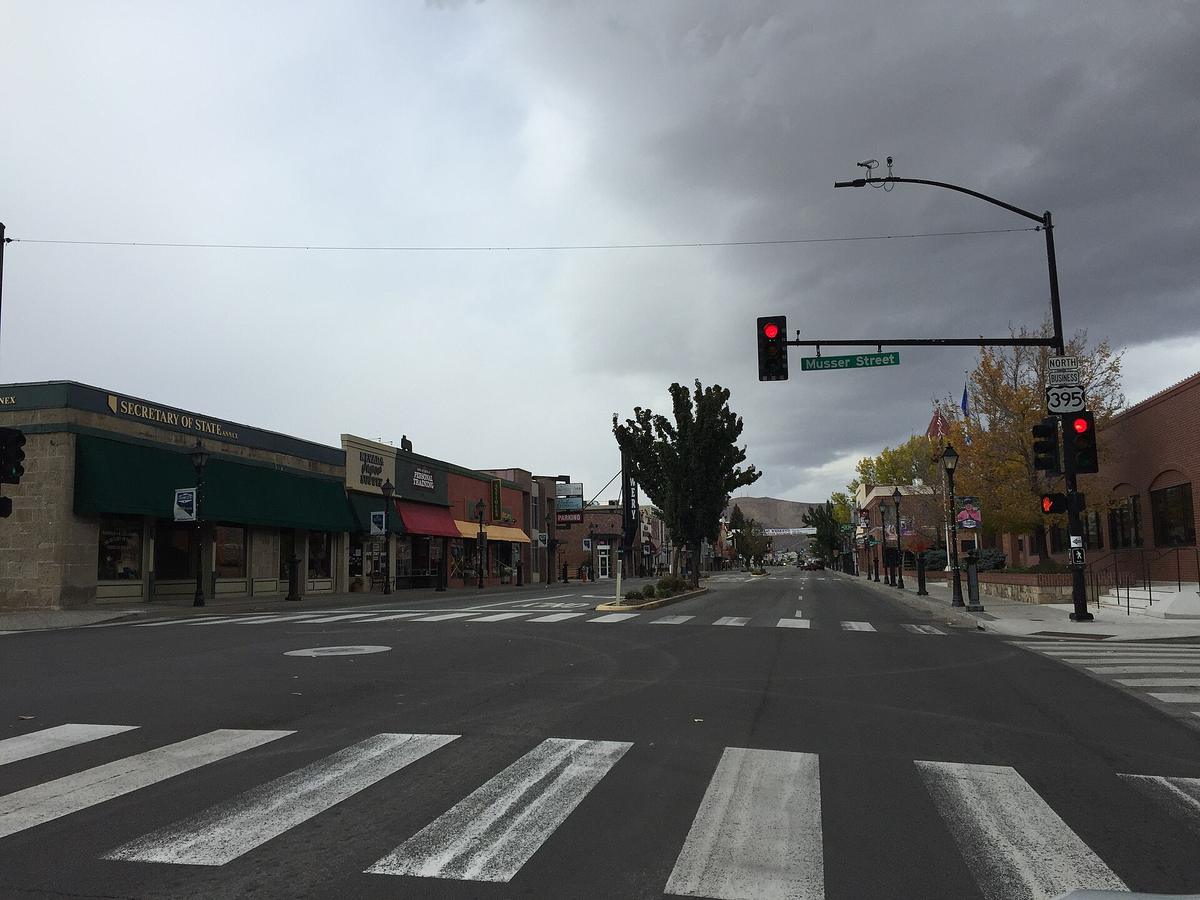 Carson City street traffic