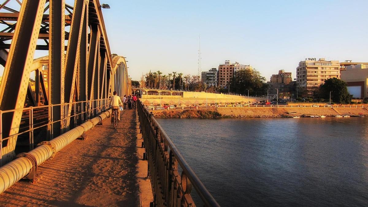 Egyptian railway train Nile