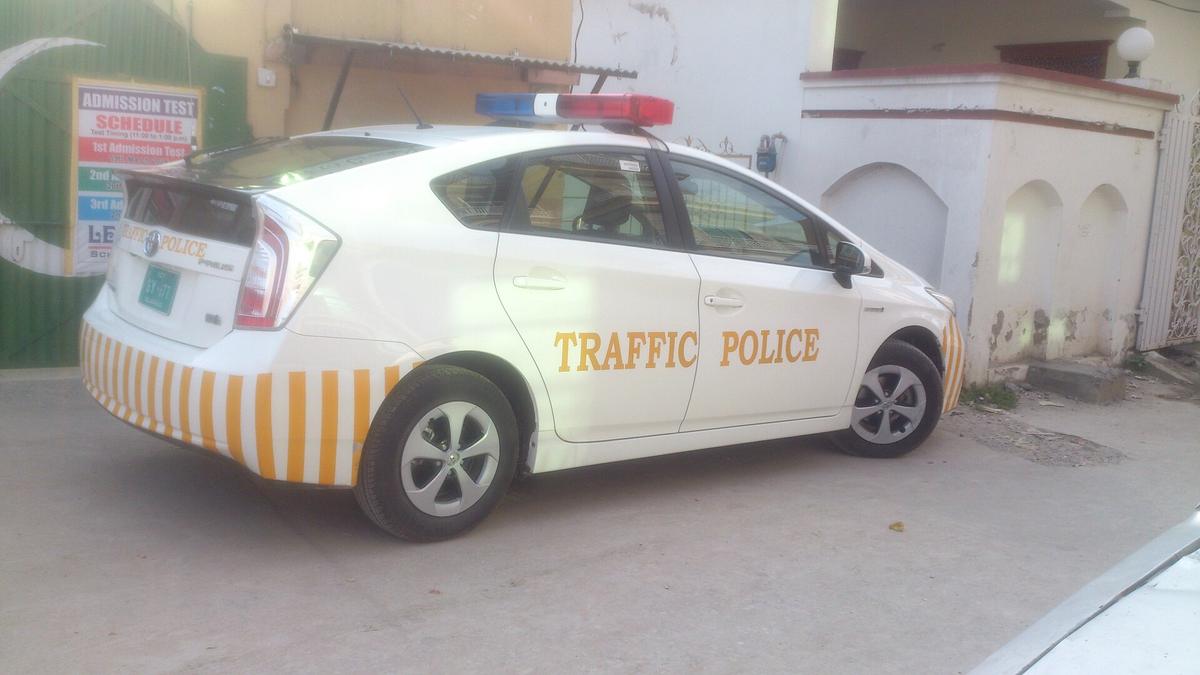 Islamabad street traffic
