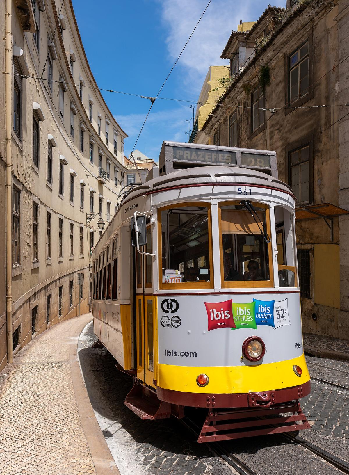 Lisbon tram 28