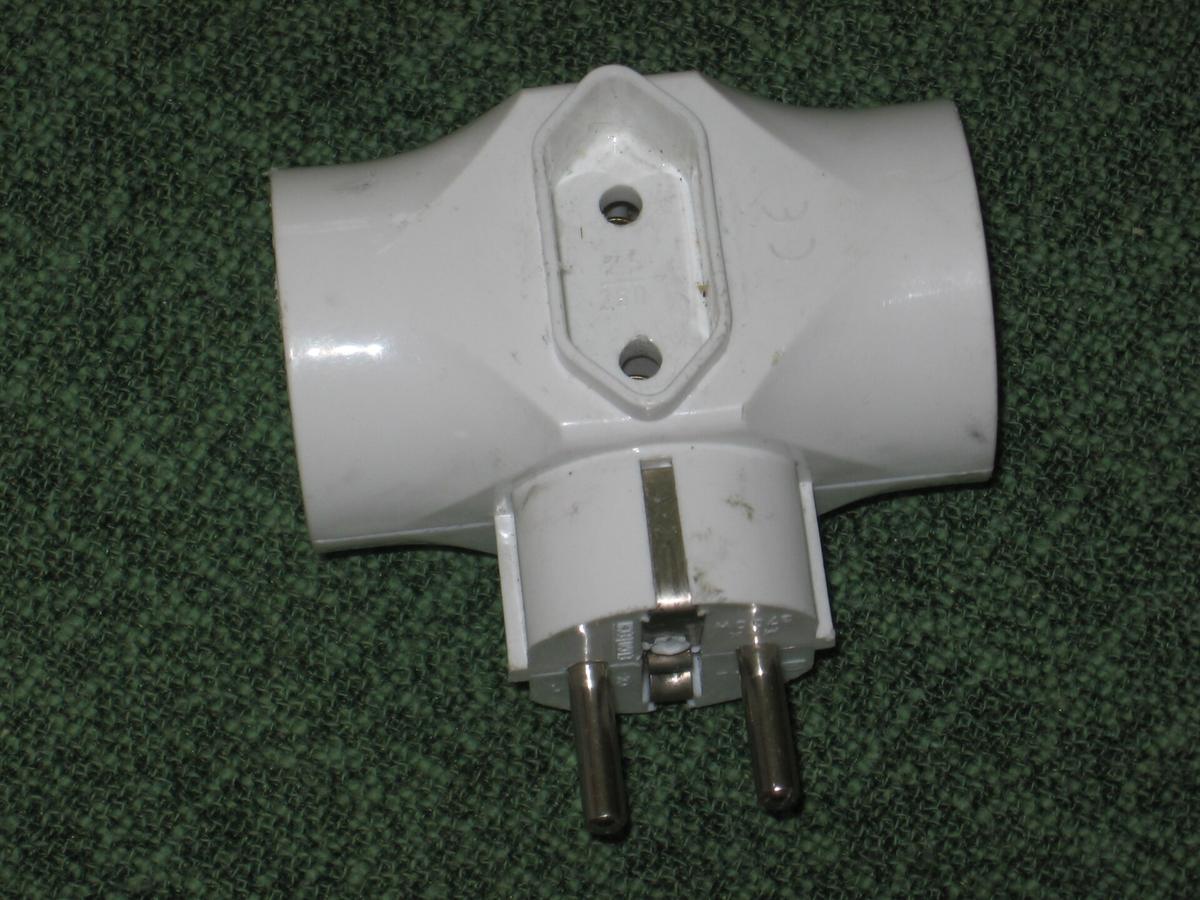 Type C electrical socket