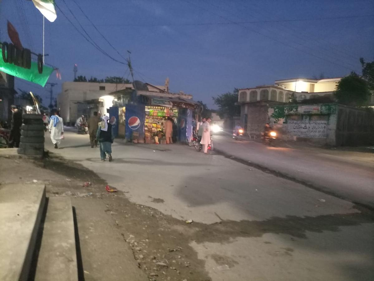 Pakistani market bazaar