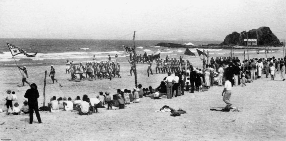 Australian beach flags lifeguard