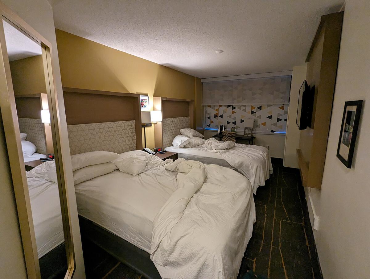 Toronto downtown hotel