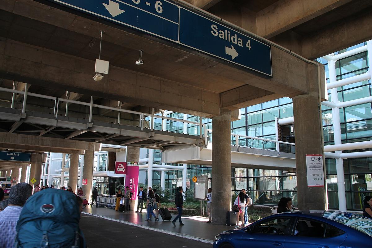 Santiago airport terminal