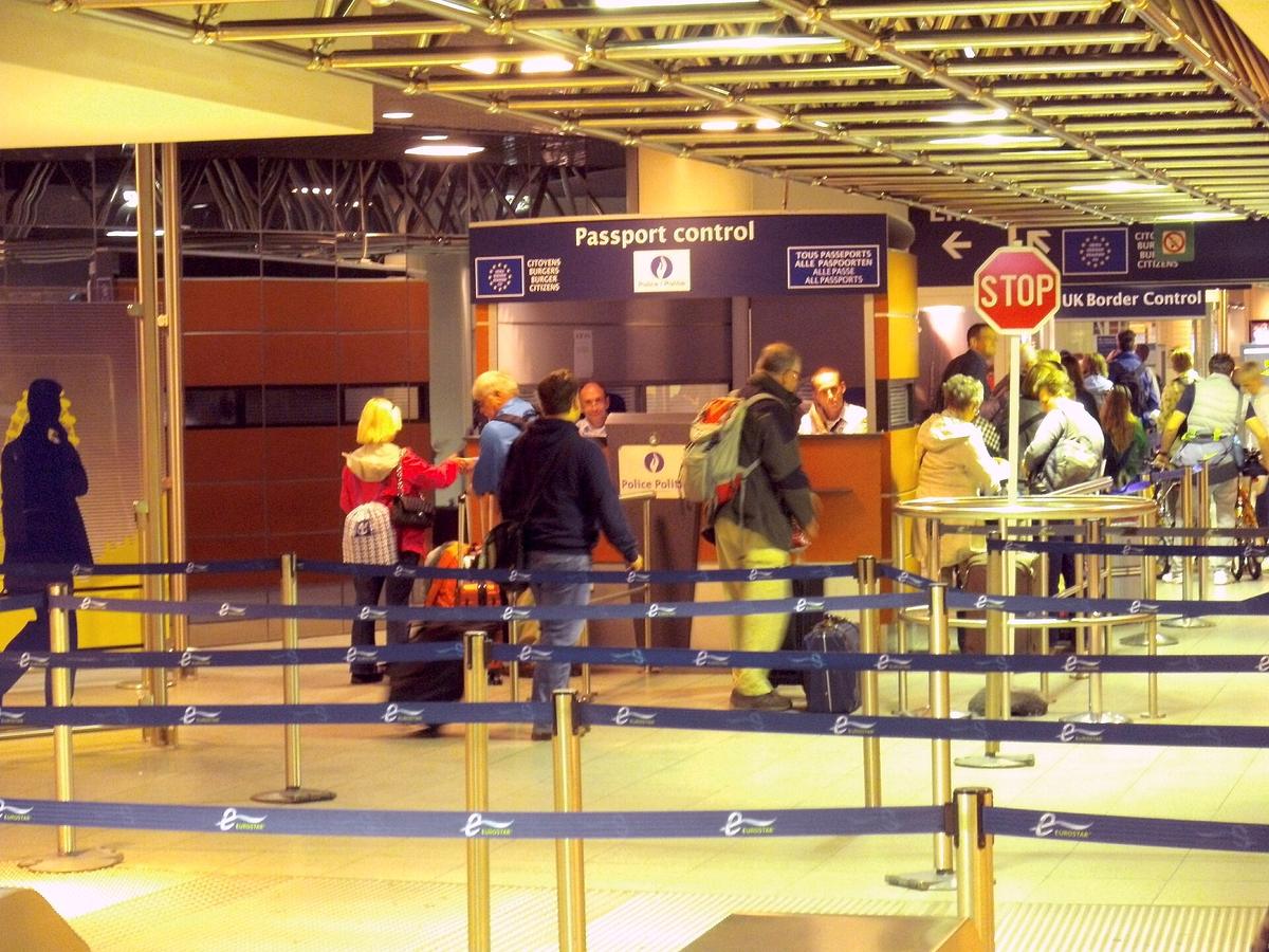 Belgium passport control desk