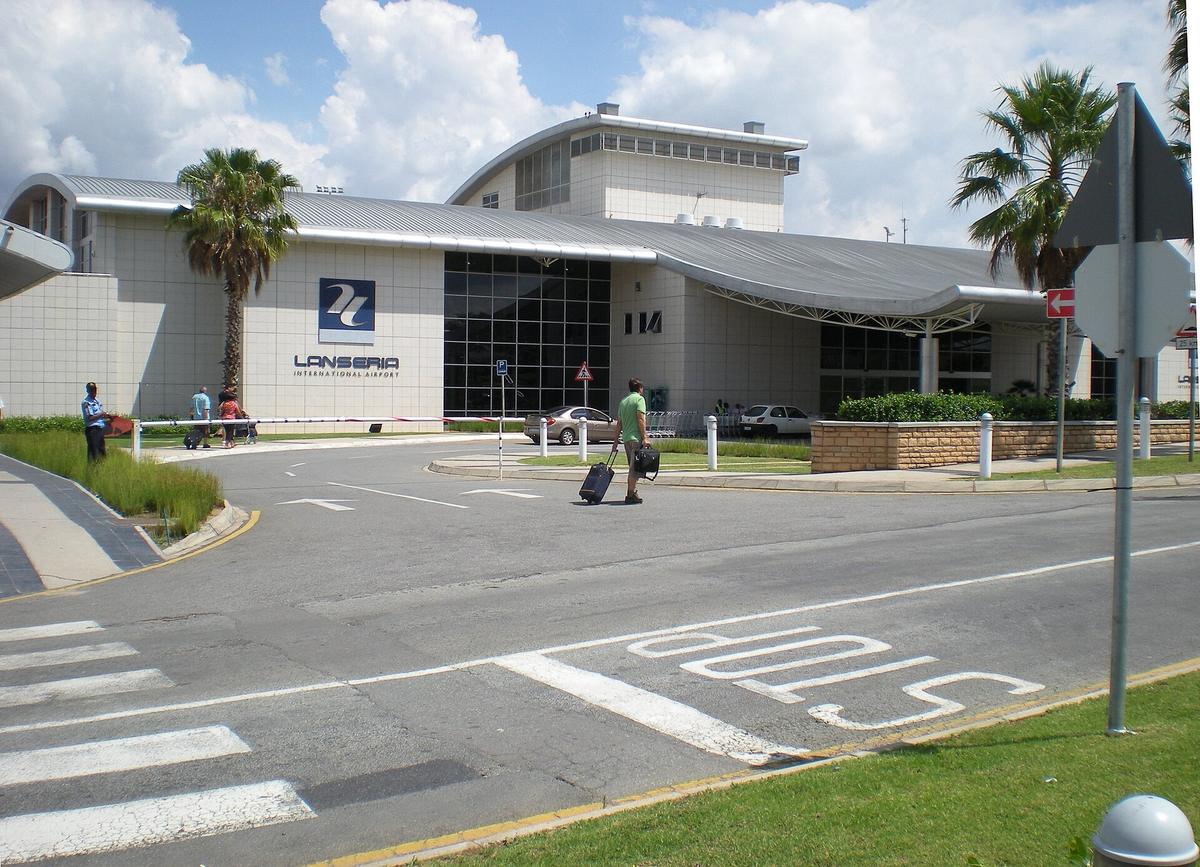 Johannesburg airport terminal